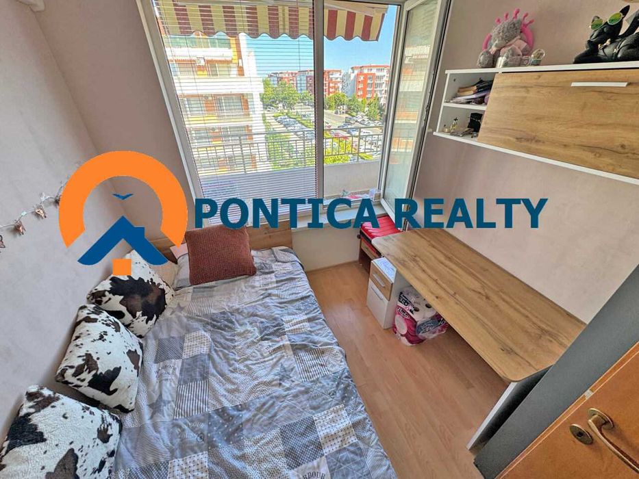 Продава се Тристаен апартамент в Свети Влас - 577 кв.м за 71 €/кв.м - Снимка #10
