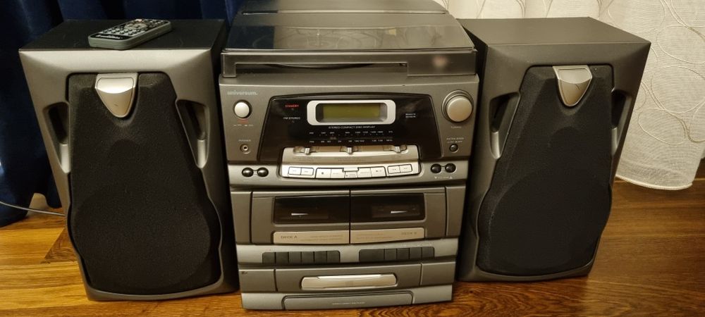 Combina muzicala Universum