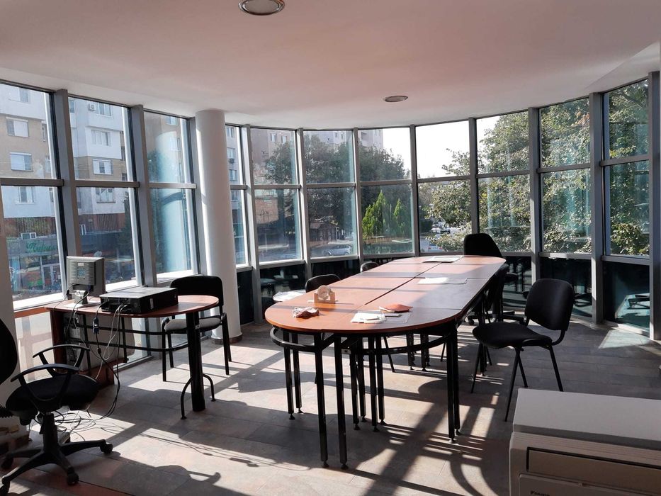 Продава се Офис в Силистра, Център - 94 кв.м за 946 €/кв.м - Снимка #12