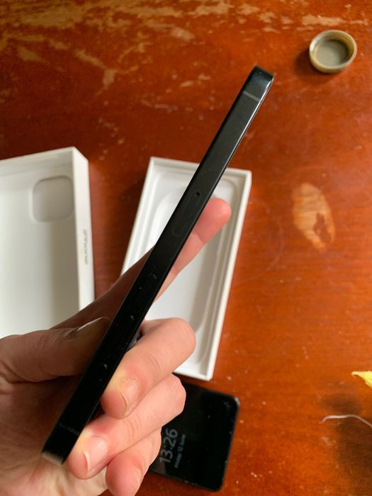 iPhone 16 Pro 128GB Black Titanium
