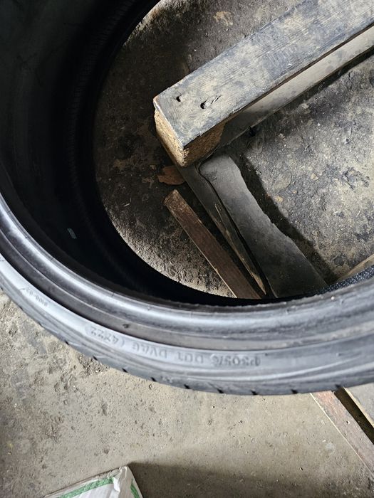 2 anvelope vara 245 30 20 Vredestein 2022