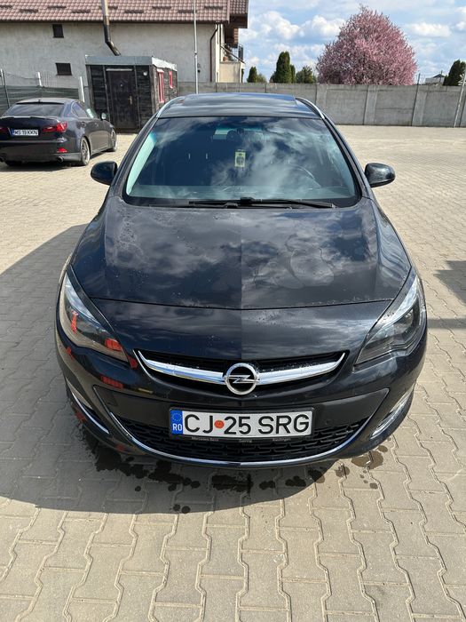 Vând Opel Astra J, sau schimb cu Moto