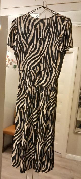 Rochie midi Reserved