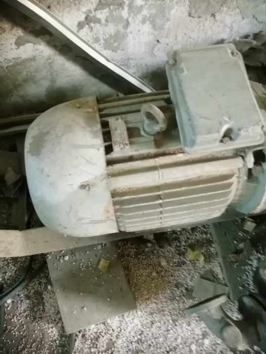 Саг передвижной, станция-генератор на колесах,, двигатели