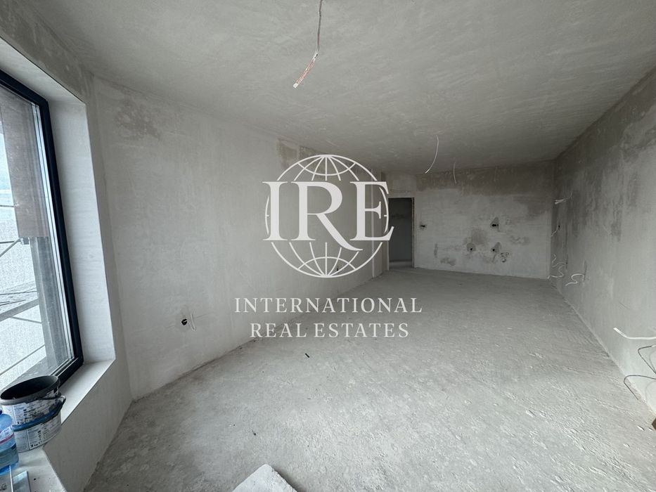 Продава се Тристаен апартамент в Варна, Чайка - 110 кв.м за 1391 €/кв.м - Снимка #4