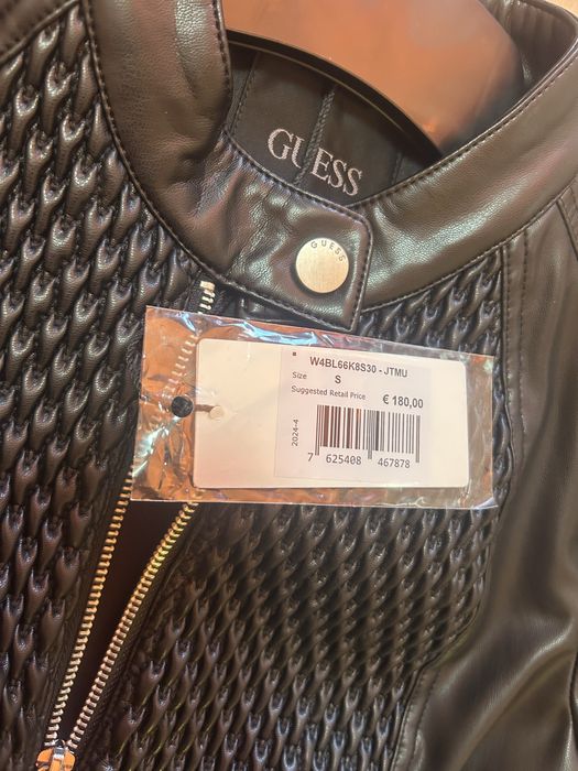 Кожено яке Guess