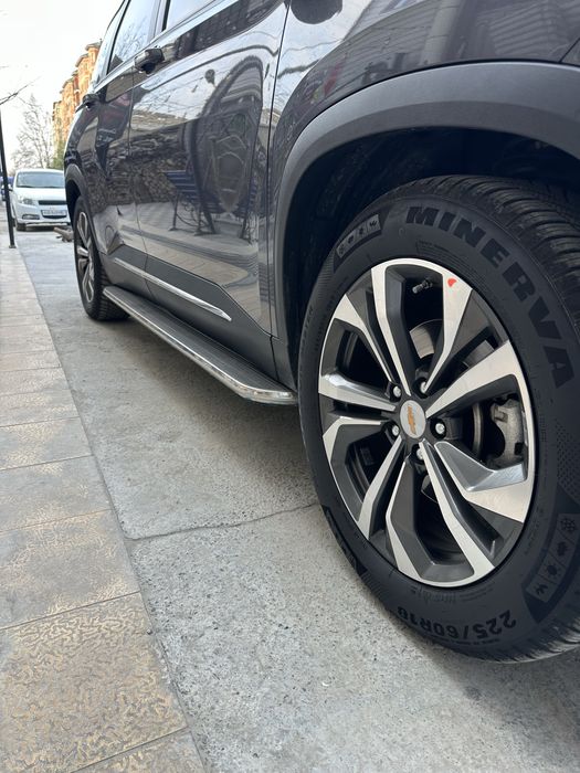 Каптива 5 премьер в идеально новом состоянии