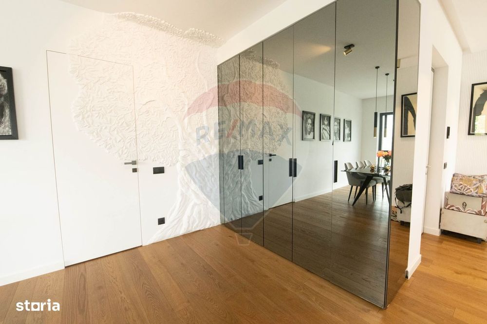 Penthouse cu 5 camere de vânzare Nusco City