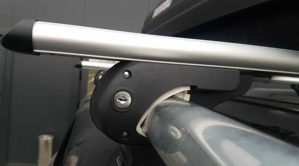 Напречни греди за багажник, 120cm с ключ