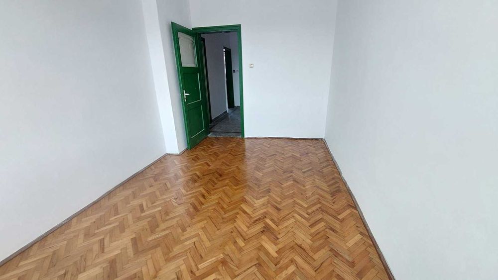 Аристократичен имот до исторически музей Варна