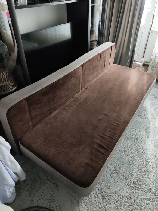 Продам диван тахта