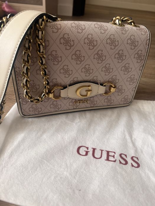Дамска чанта guess