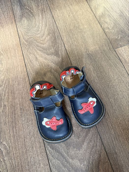 Обувки бебе 22 - Zeazoo, D.D Step боси, DECATHLON пантофи