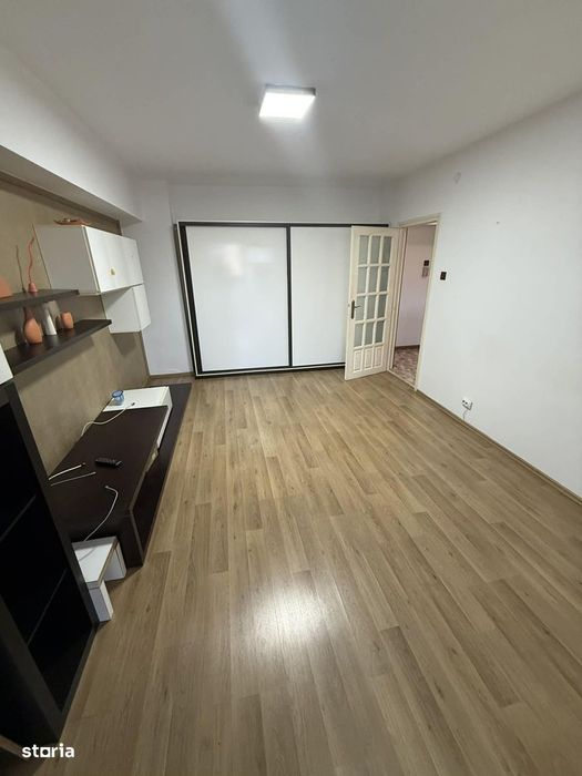 Vasile Alecsandri (Moruța)apartament 2 camere etaj 2 mobilat