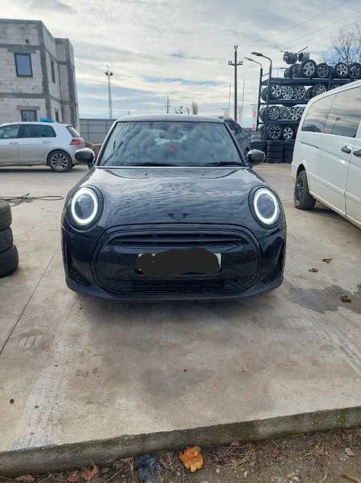 Dezmembram Mini Cooper One F56 1.5 turbo benzina An 2019