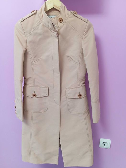 Бежово манто Karen Millen