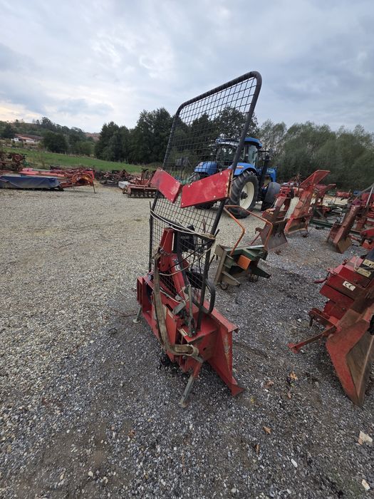 Troliu forestier in tiranti TAJFUN 4T cu 60 m cablu