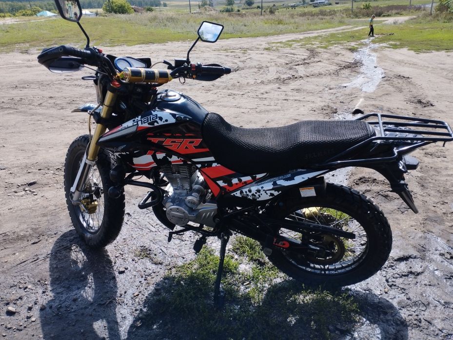 Продам мотоцикл 800