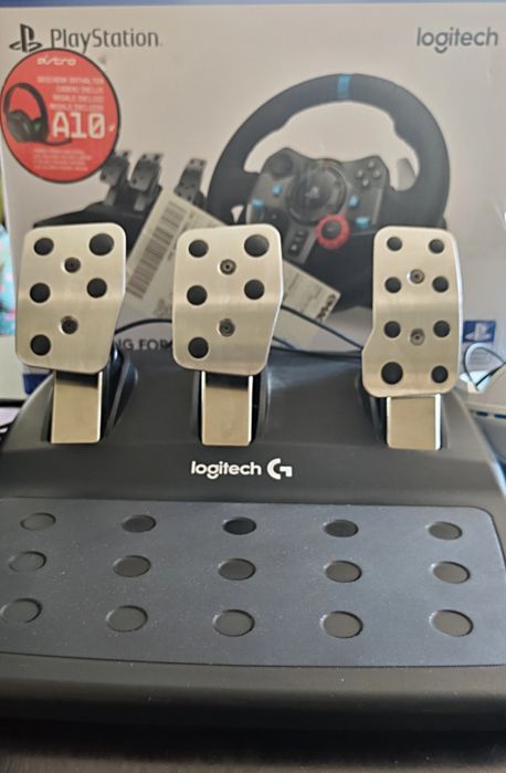 Volan G29 DRIVING FORCE Logitech