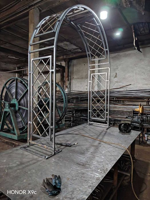 продаются садовые арки