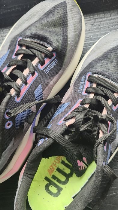 New Balance Supercomp Elite v4