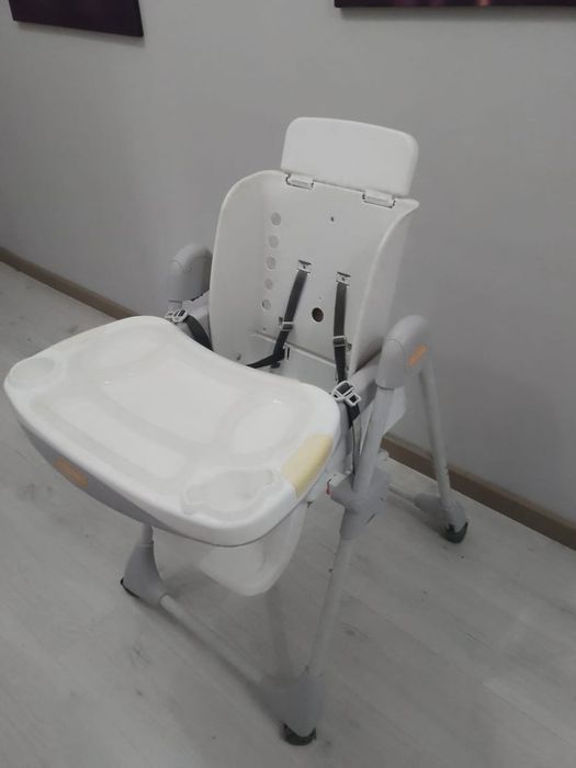 Продам детский столик недорого