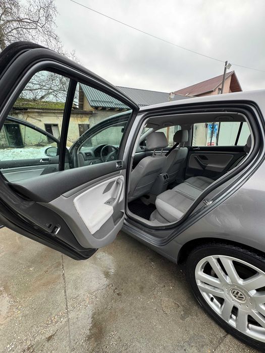 Vand vw golf 5 1.6 fsi