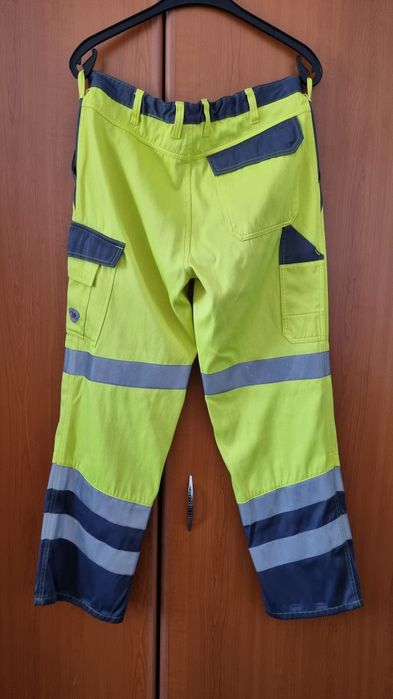 Geaca reflectorizanta XL PORTWEST si Bocanci No Risk nr.45