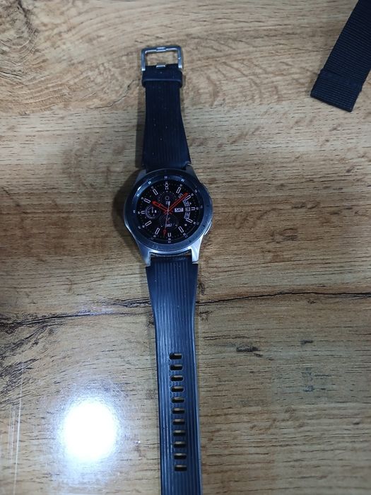 Galaxy Watch Classic 3 44mm satiladi Galaxy buds 2 satialdi