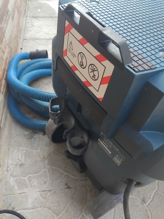 Прахосмукачк Bosch GAS 35 M  AFC Контакт Тупалка Сухо Строителство Гипс Картон