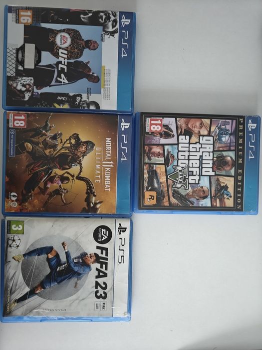 Пс 5 с четырымя играми