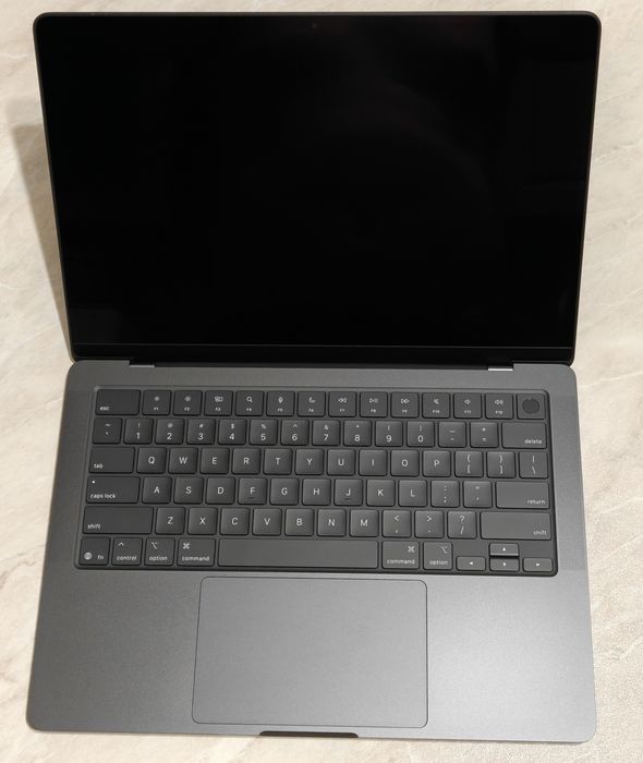 Apple MacBook Pro 14 M5 32GB/2TB (2 цикла)