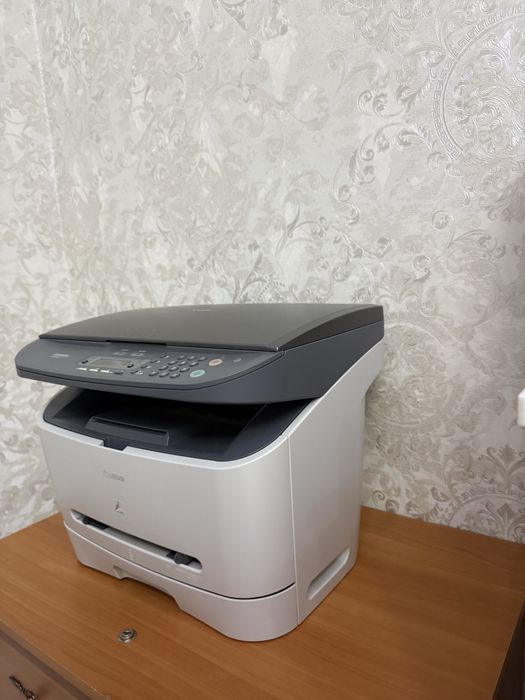 Принтер canon б/у в хорошем состянии,