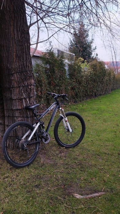 Bicicletă f-zero full