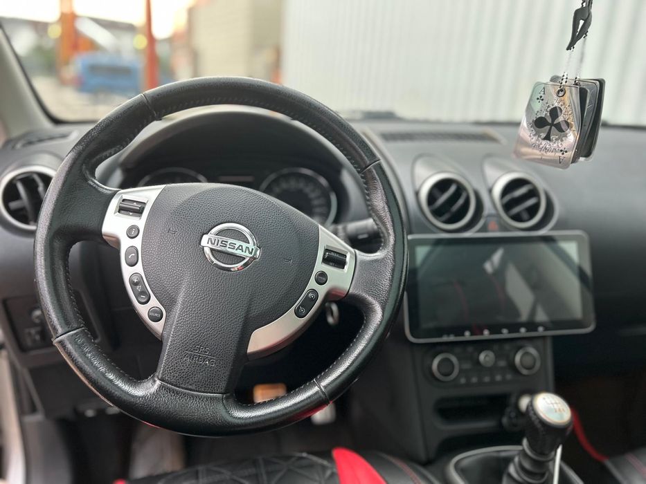 Vand nissan j10 qashqai 2012  1.5 dci