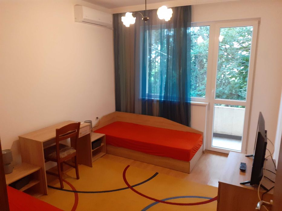 Дава се под наем Двустаен апартамент в Варна, ВИНС - 60 кв.м за 510 € - Снимка #1