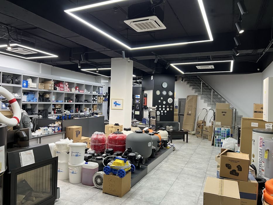 Сдам в аренду магазин+офис 300м2 На Паркентской улице.