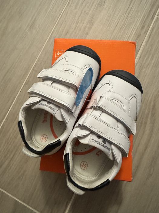 Papuci Biomecanics 25, noi