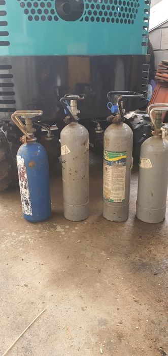 Бутилка за  CO2  .