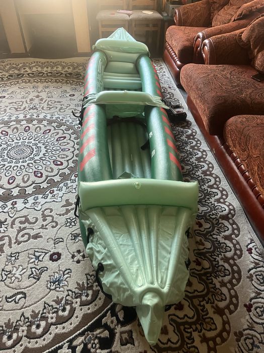 Продам каяк ( байдарка)