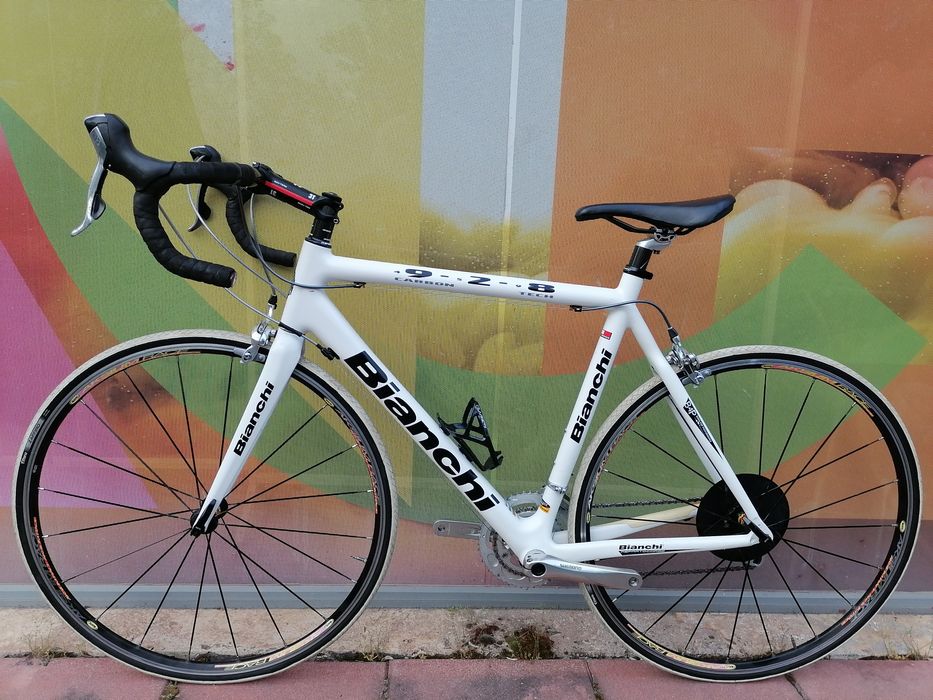 Карбонов Шосеен Bianchi*Размер-28/56*Shimano Ultegra*капли-Mavic*