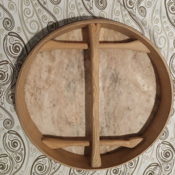 Продам бубен большой