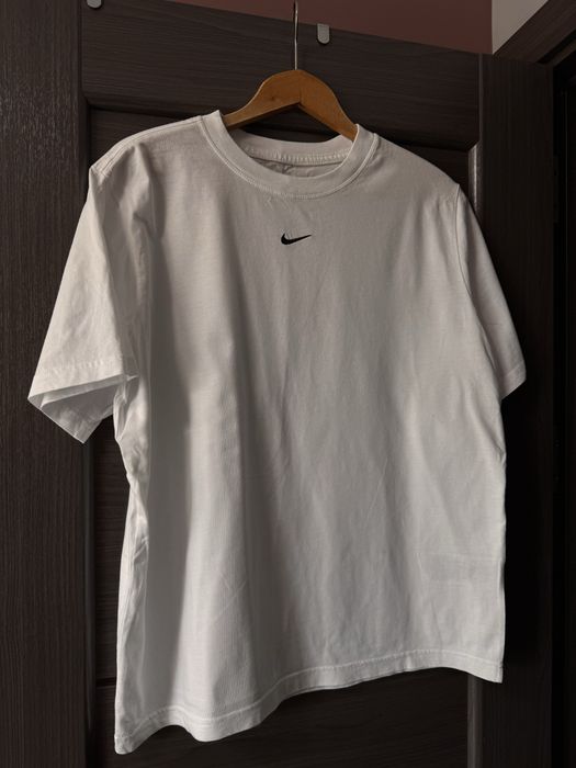 Nike бяла тениска