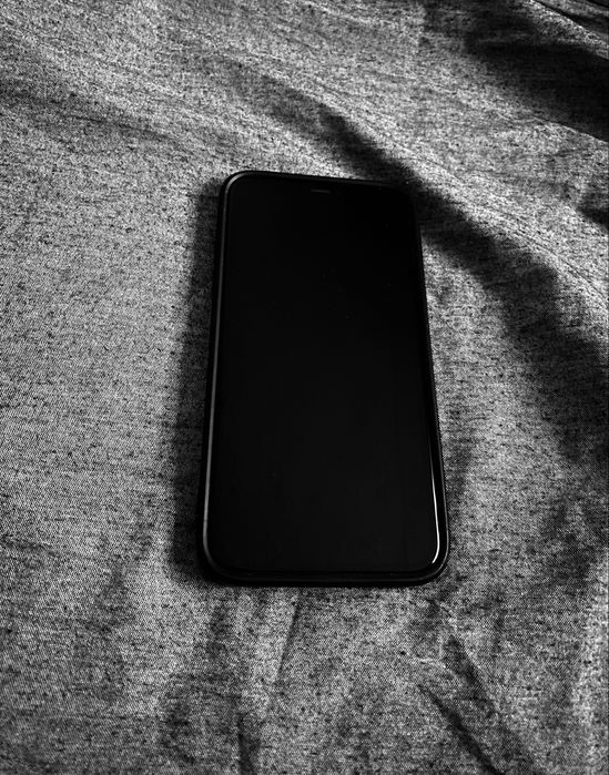 Telefon iphone de vanzare