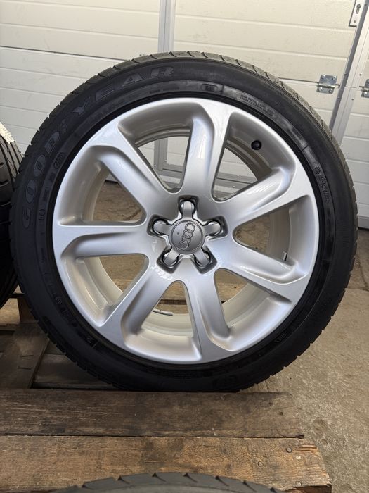 Jante originale Audi A7/S7 A8/S8 echipate cu anvelope 255/45 R18