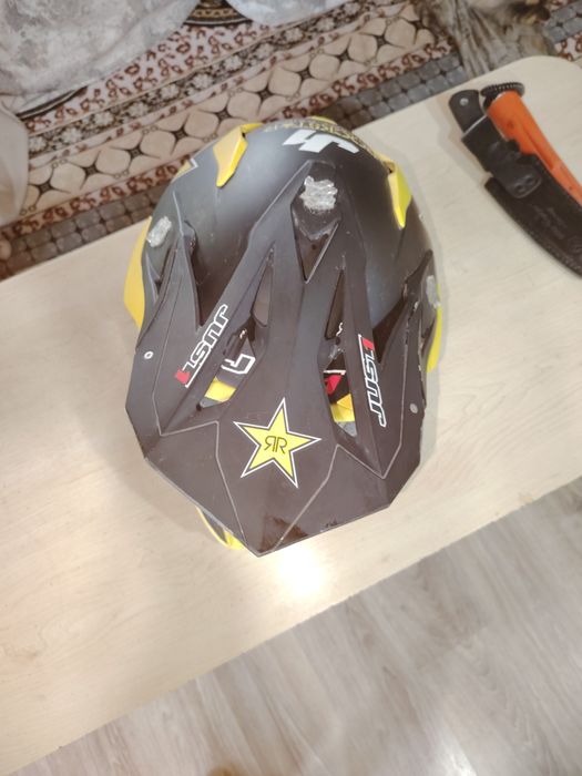 Мотошлем для кросса