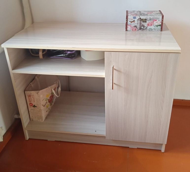 Продам Письменный стол