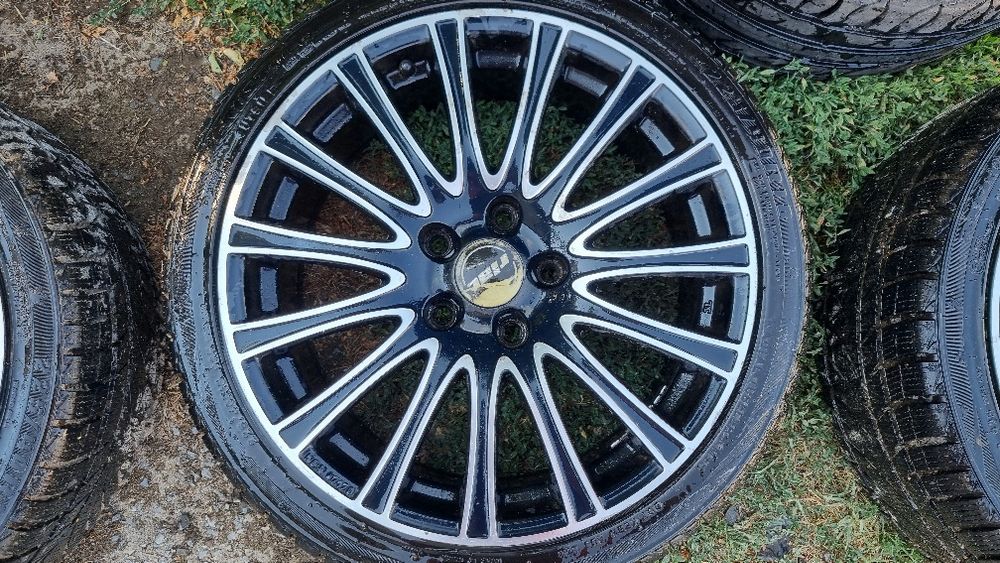 Продавам втора употреба гуми и джанти на ниски цени!