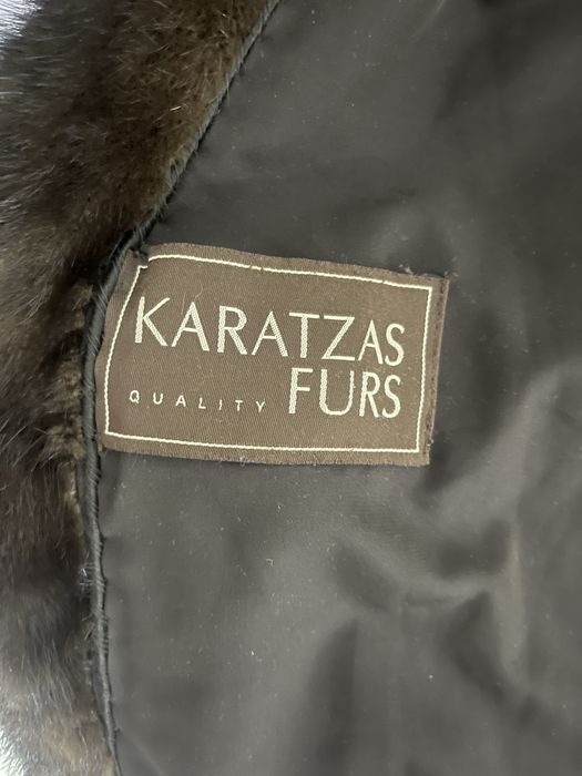 Шуба женская……..