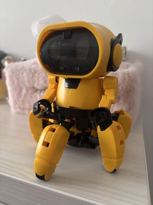 Robotul Tobbie ca nou